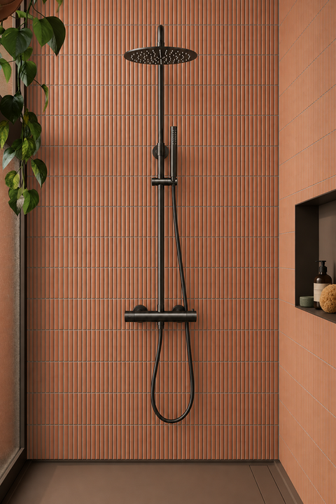 Colonne de douche apparente Alvara gris anthracite Azéo — mise en situation
